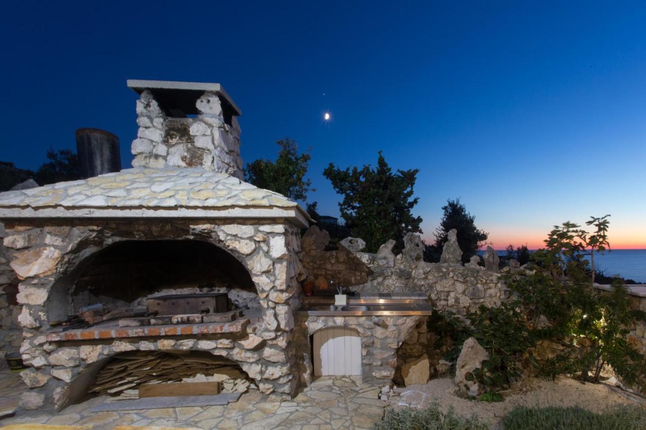 Villa, Stone House With Swimming Pool & Sauna, Beach, Sevid Esterno foto