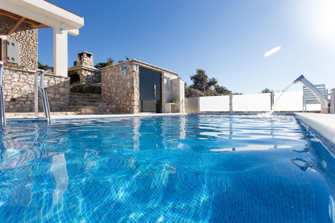 Villa, Stone House With Swimming Pool & Sauna, Beach, Sevid Esterno foto