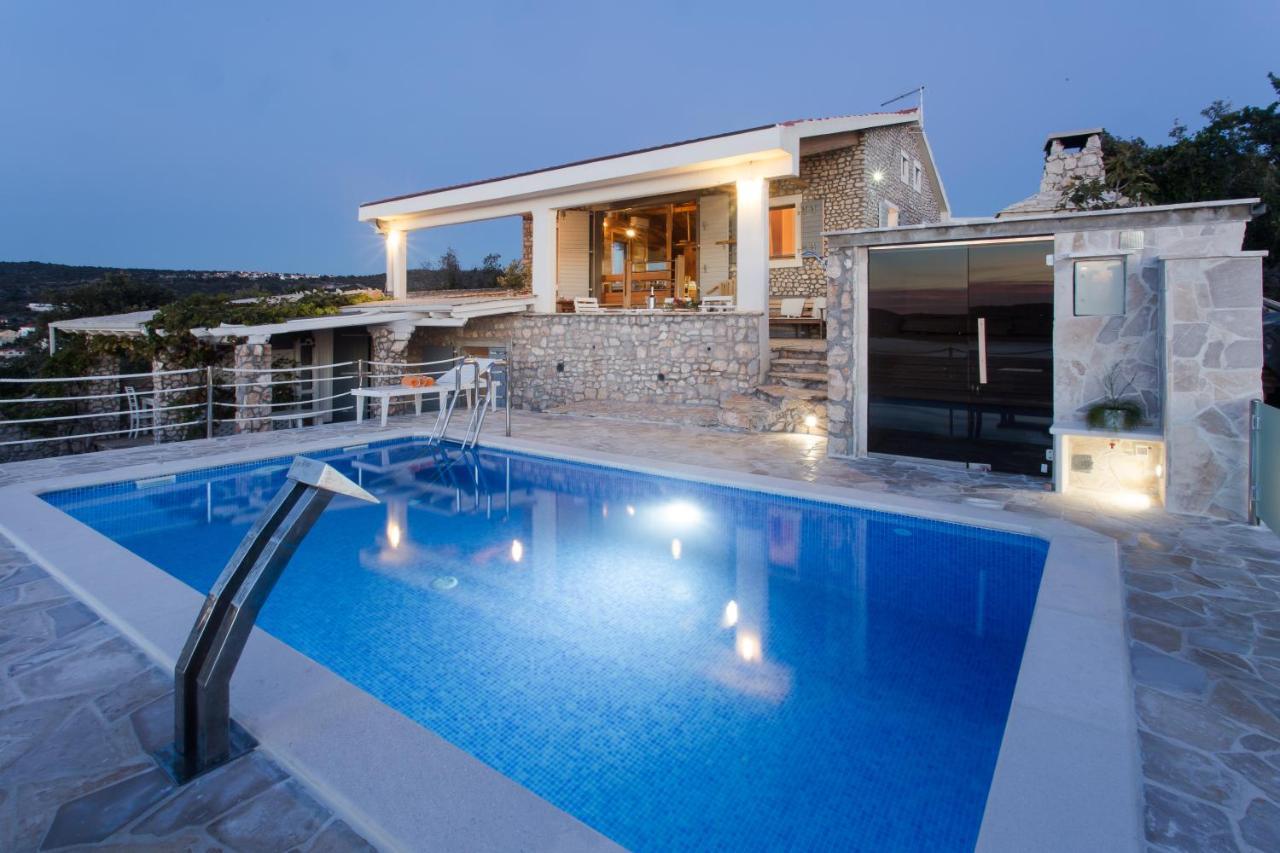 Villa, Stone House With Swimming Pool & Sauna, Beach, Sevid Esterno foto
