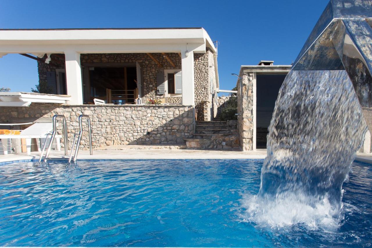 Villa, Stone House With Swimming Pool & Sauna, Beach, Sevid Esterno foto