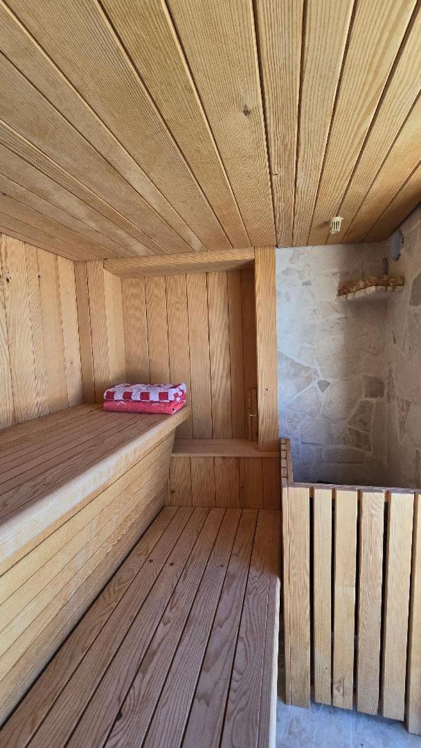 Villa, Stone House With Swimming Pool & Sauna, Beach, Sevid Esterno foto